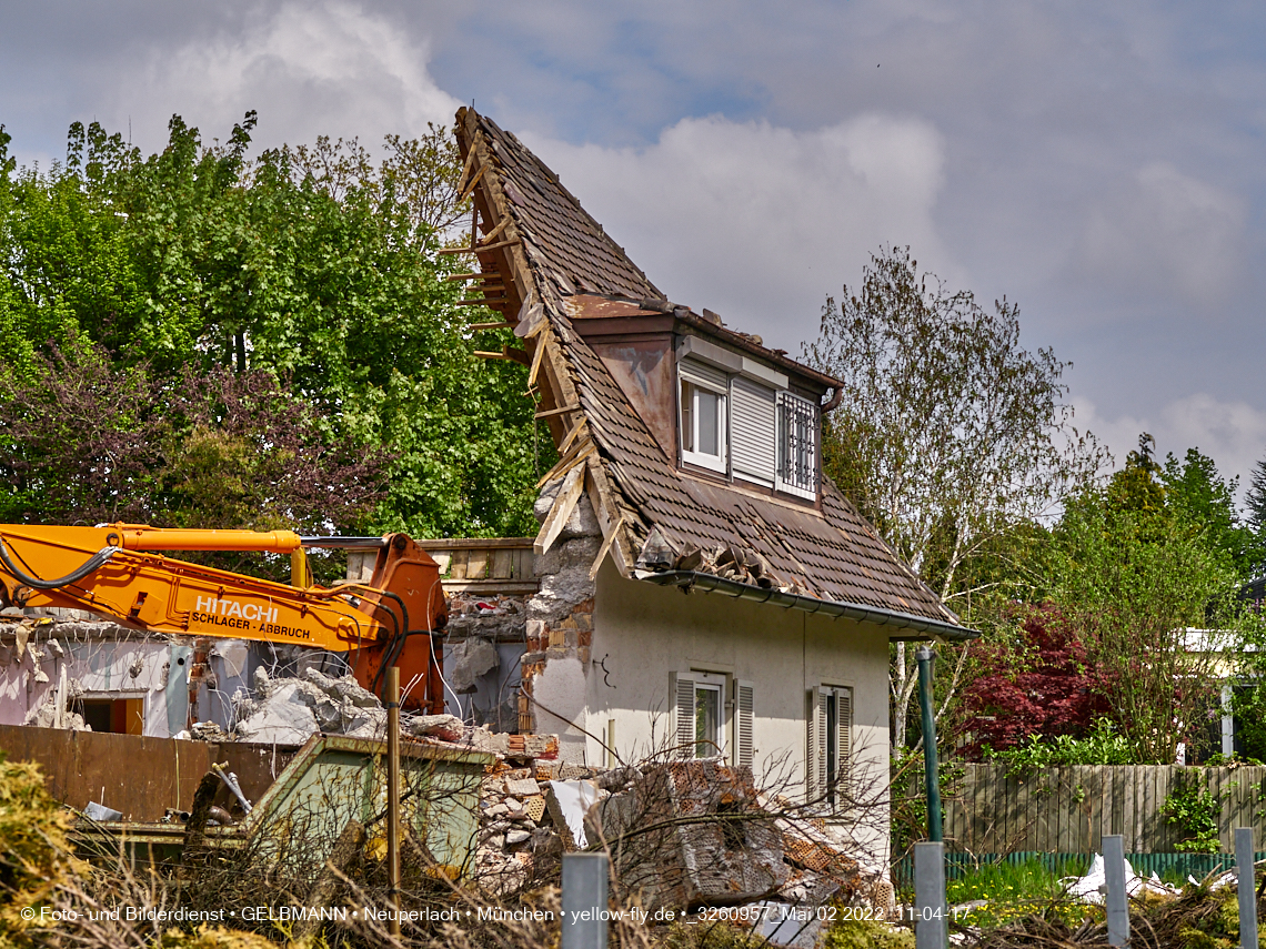 02.05.2022 - Baustelle Niederalmstraße 16